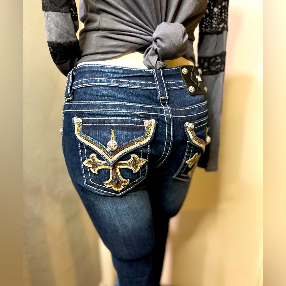 Bootcut Miss Me Jeans -Petite